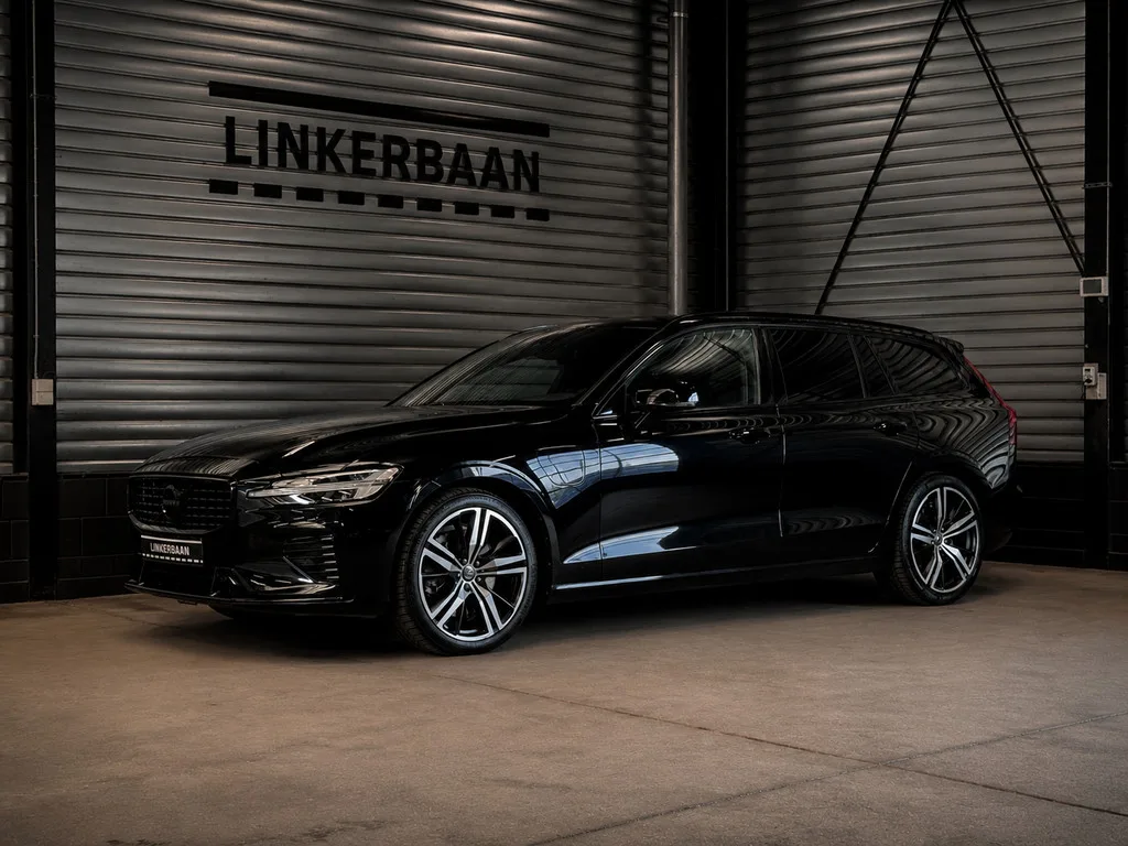 Volvo V60 (2021) — foto 1