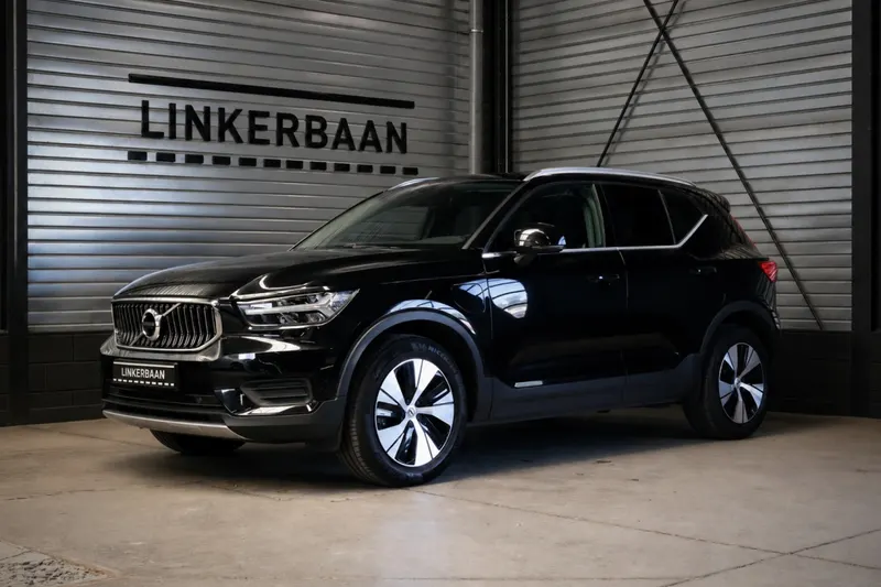 Volvo XC40 (2021)