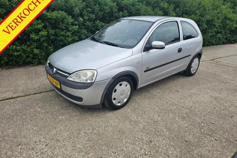Opel Corsa (2003)