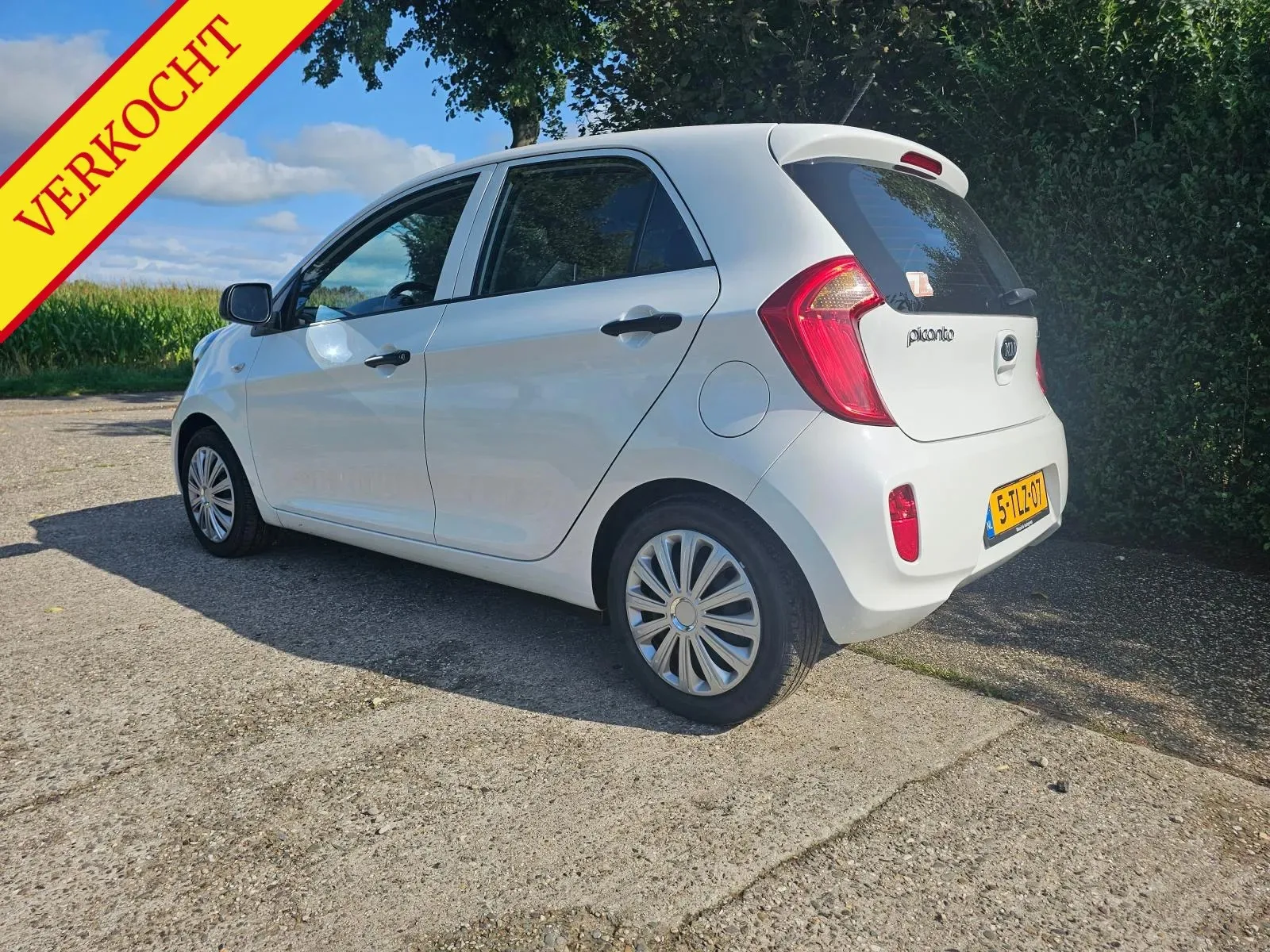 Kia Picanto (2014) — foto 1
