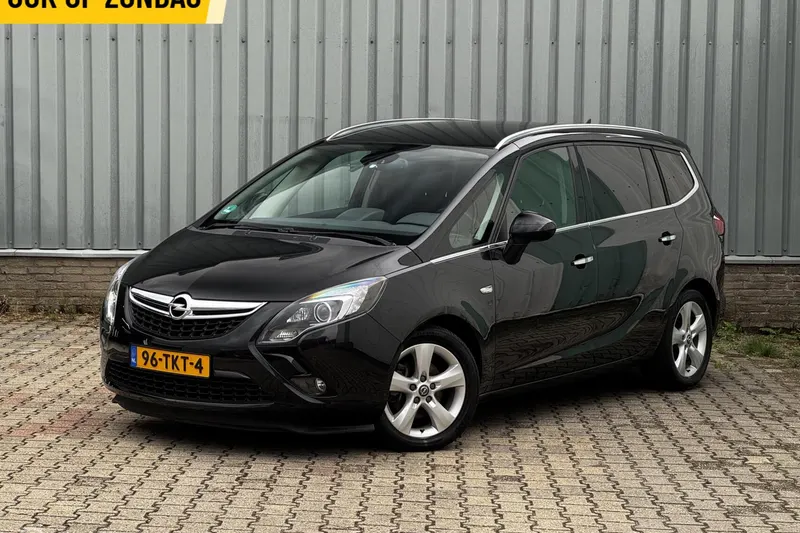Opel Zafira Tourer (2012)