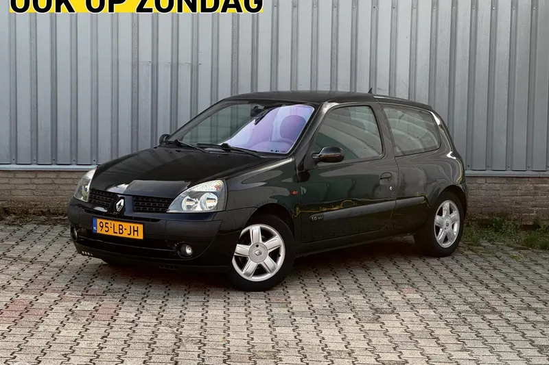 Renault Clio (2002)