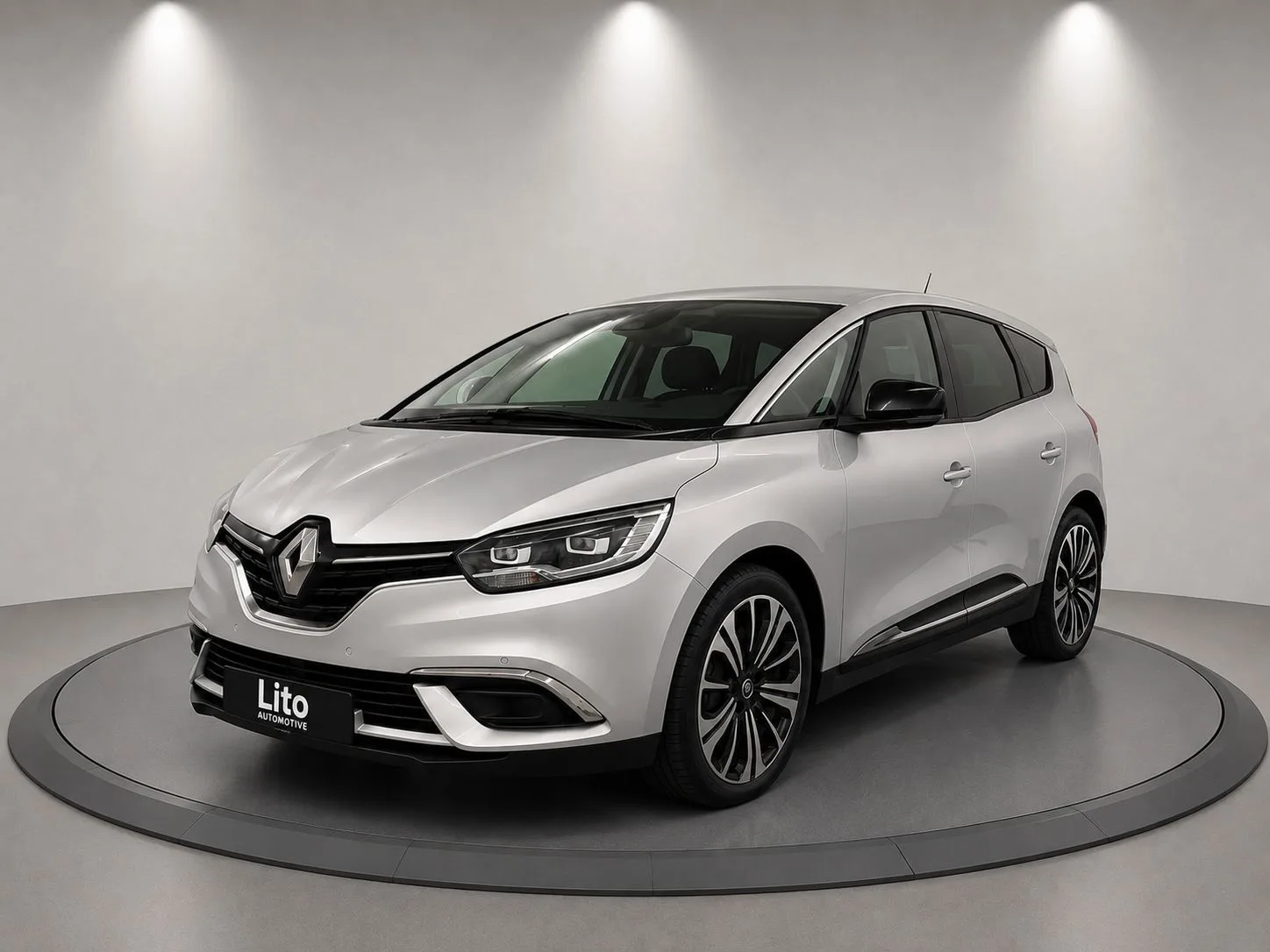 Renault Grand Scénic (2023) — foto 1