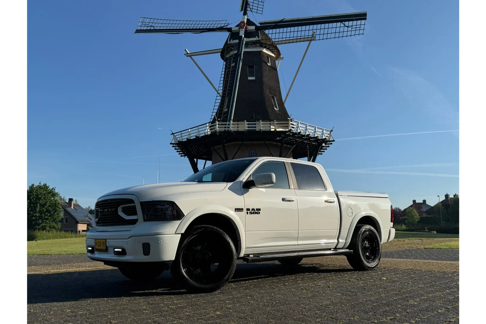 Dodge Ram (2019) — foto 1