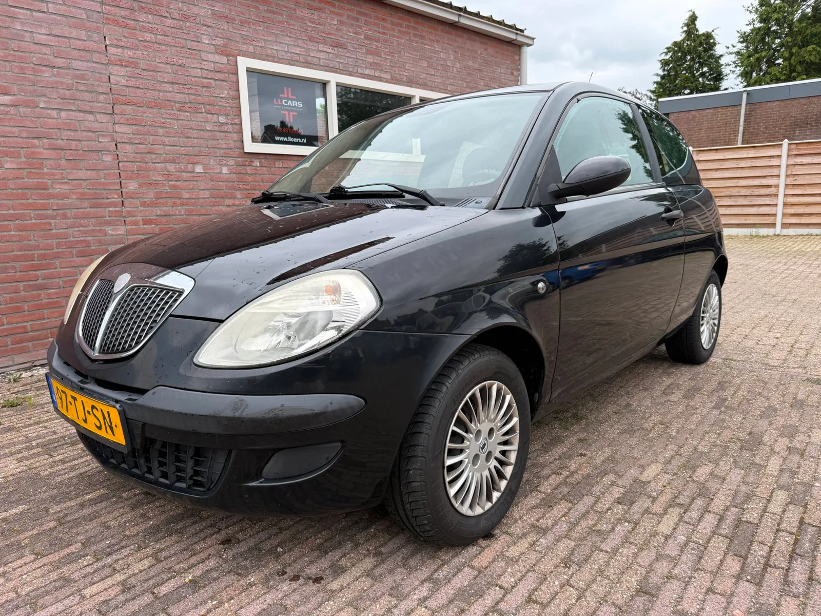 Lancia Ypsilon (2006) — foto 1