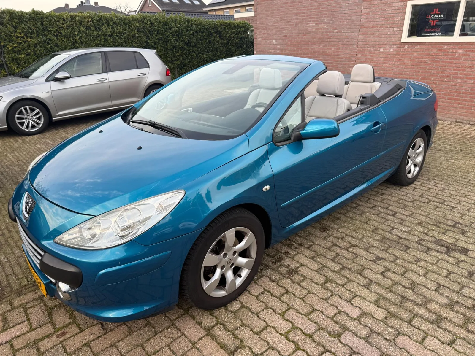 Peugeot 307 CC (2007) — foto 1