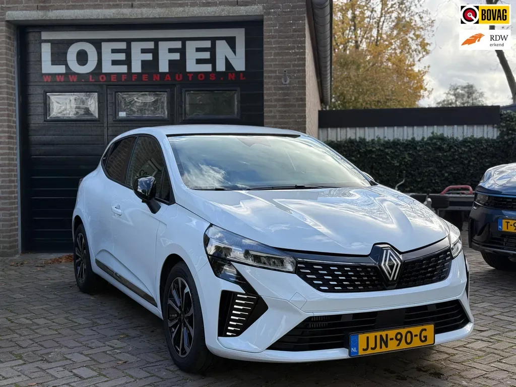 Renault Clio (2025) — foto 1