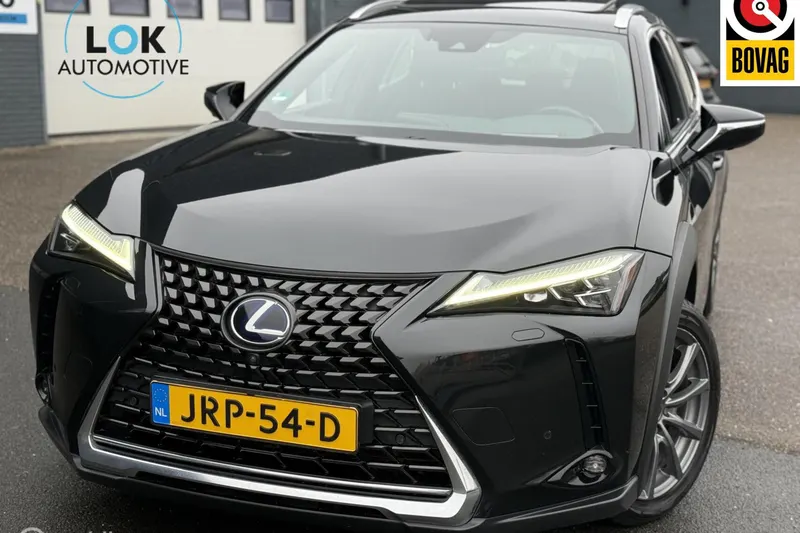 Lexus UX (2019)