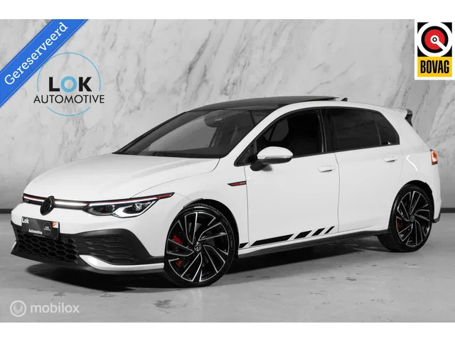 Volkswagen Golf (2021) — foto 1