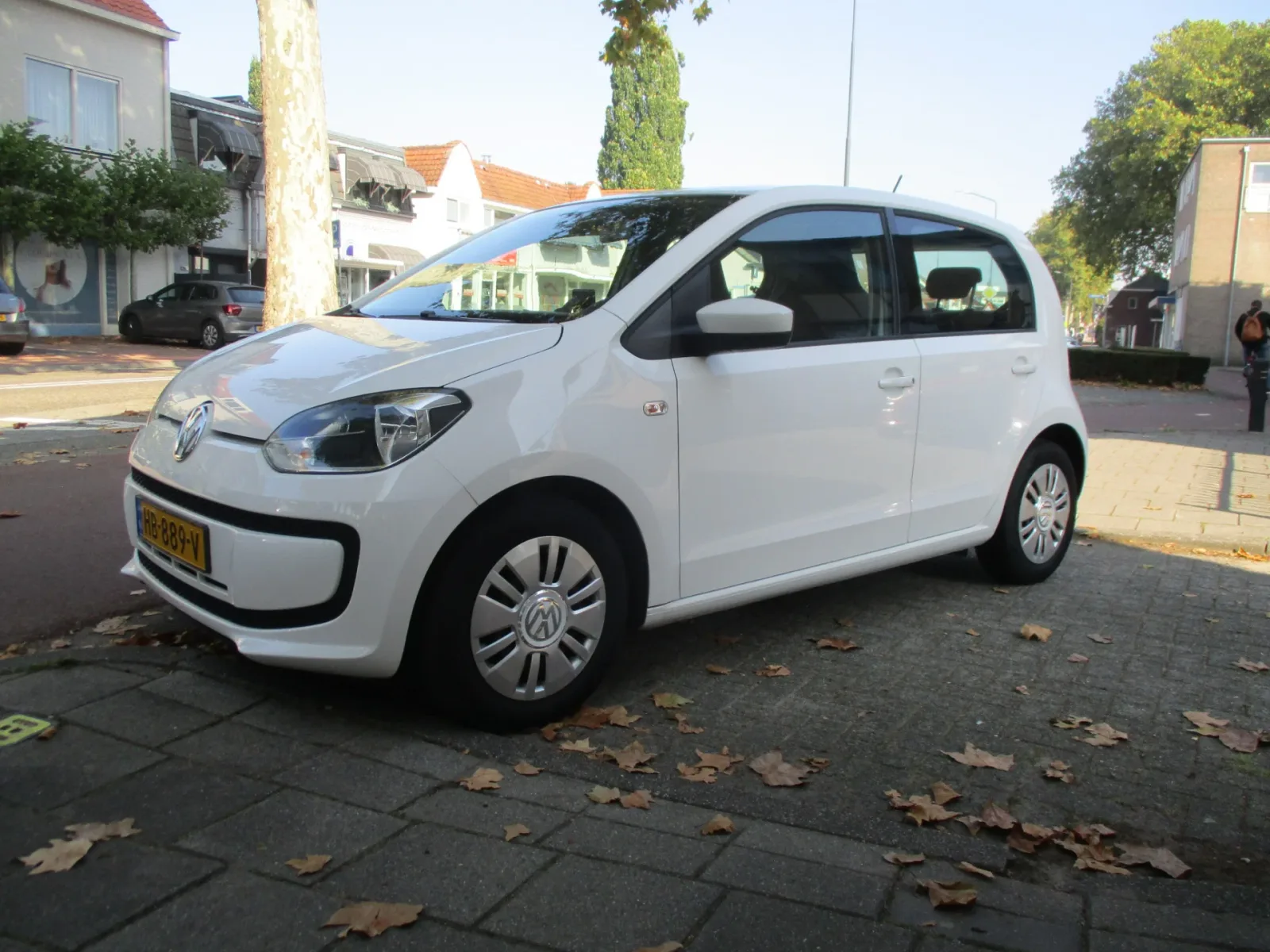 Volkswagen Up! (2015) — foto 1
