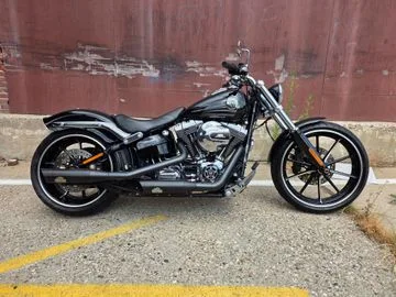 Harley-Davidson Breakout (2016) — foto 1