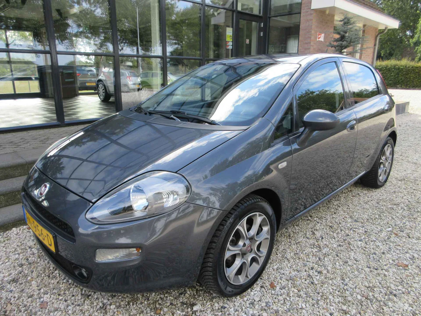 Fiat Punto Evo (2017) — foto 1