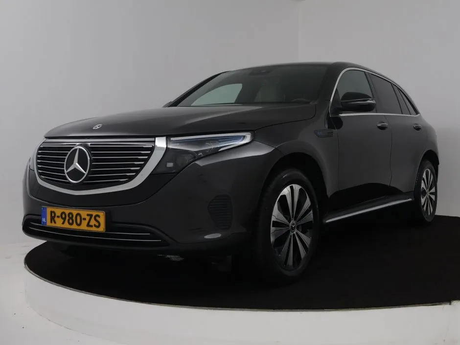 Mercedes-Benz EQC (2022) — foto 1