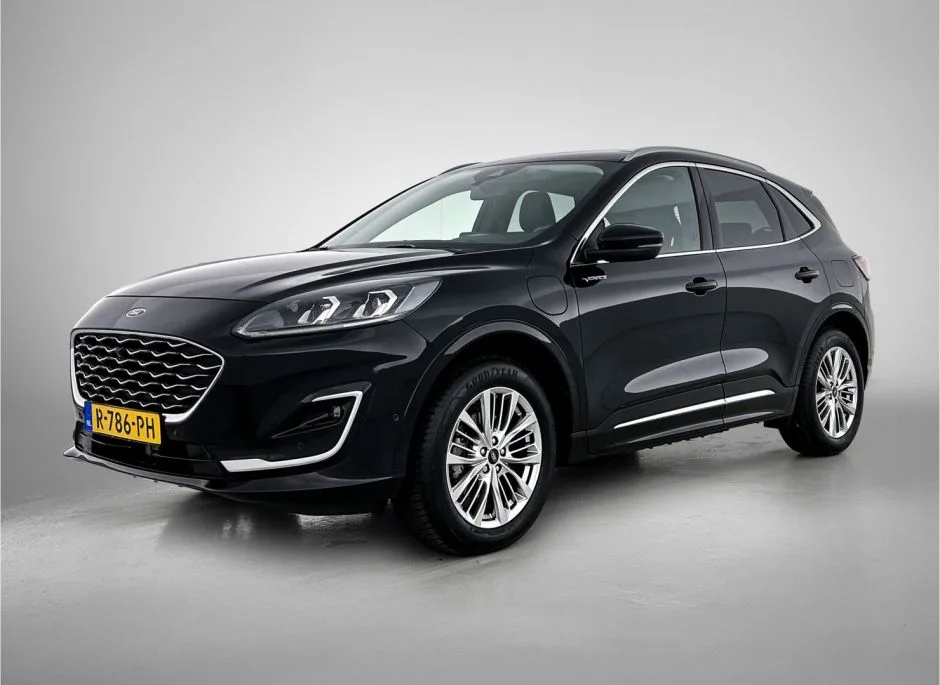 Ford Kuga (2021) — foto 1