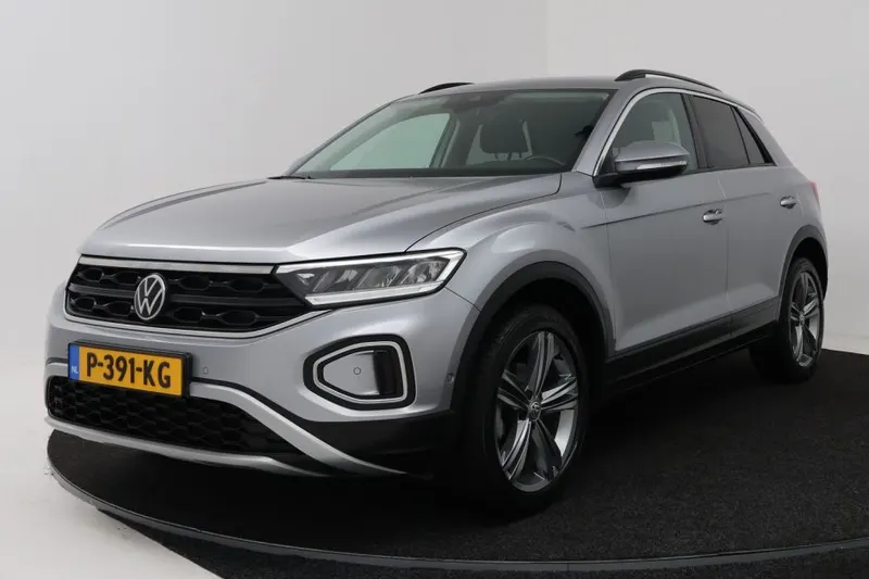 Volkswagen T-Roc (2022)