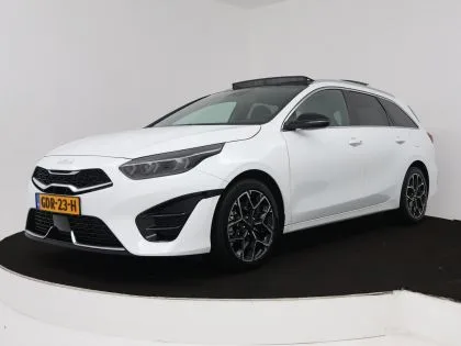 Kia Ceed_Sportswagon (2024) — foto 1