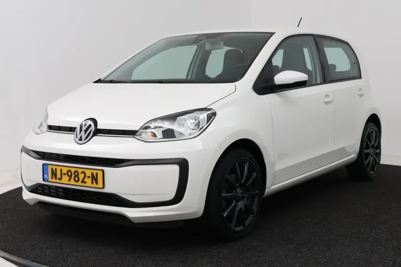 Volkswagen Up! (2017)