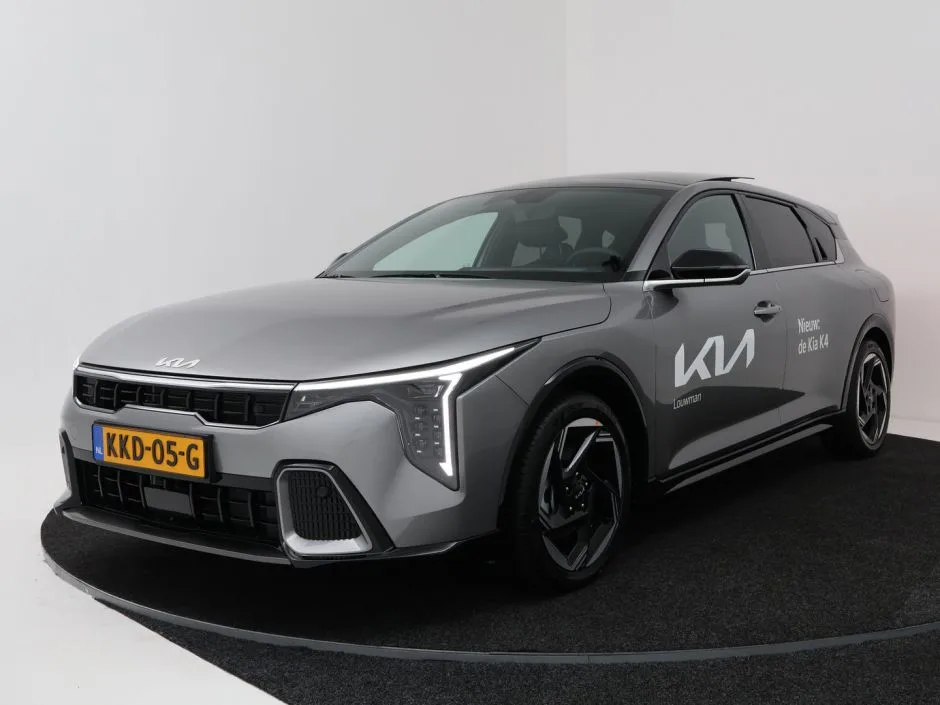 Kia K4 (2026) — foto 1