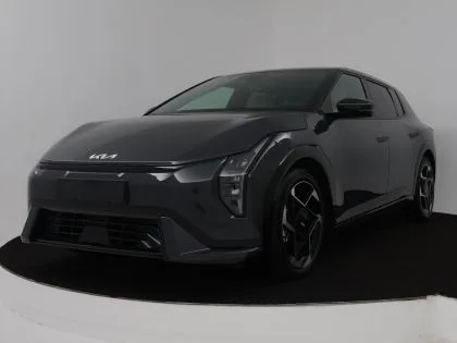 Kia EV4 (2026) — foto 1