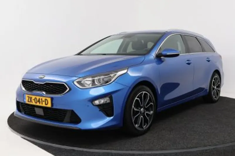 Kia Ceed_Sportswagon (2019)