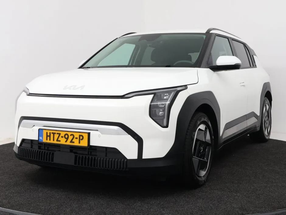 Kia EV3 (2025) — foto 1