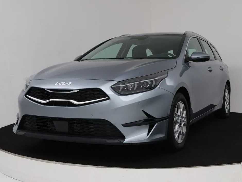 Kia Ceed_Sportswagon (2025) — foto 1