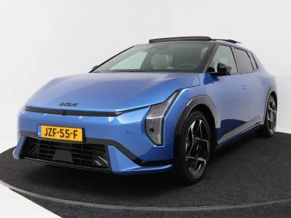 Kia EV4 (2026) — foto 1
