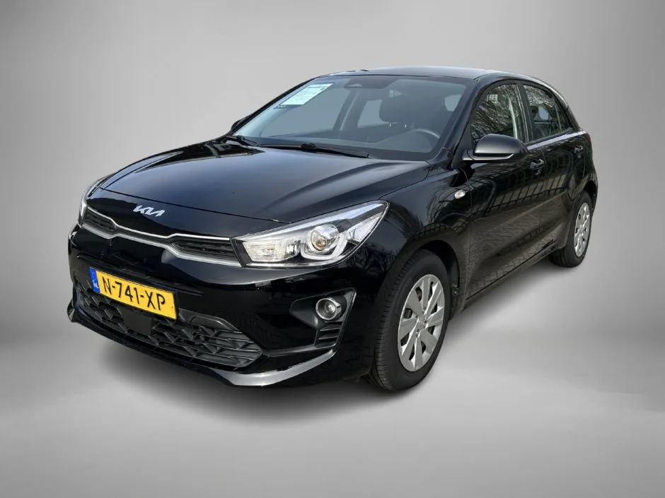 Kia Rio (2022) — foto 1