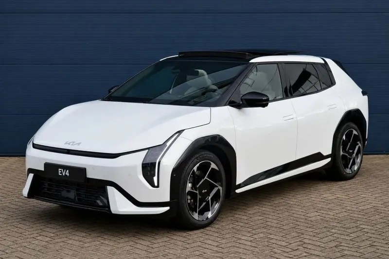 Kia EV4 (2026)