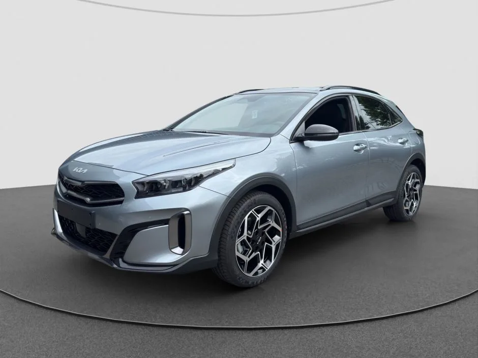 Kia XCeed (2025) — foto 1