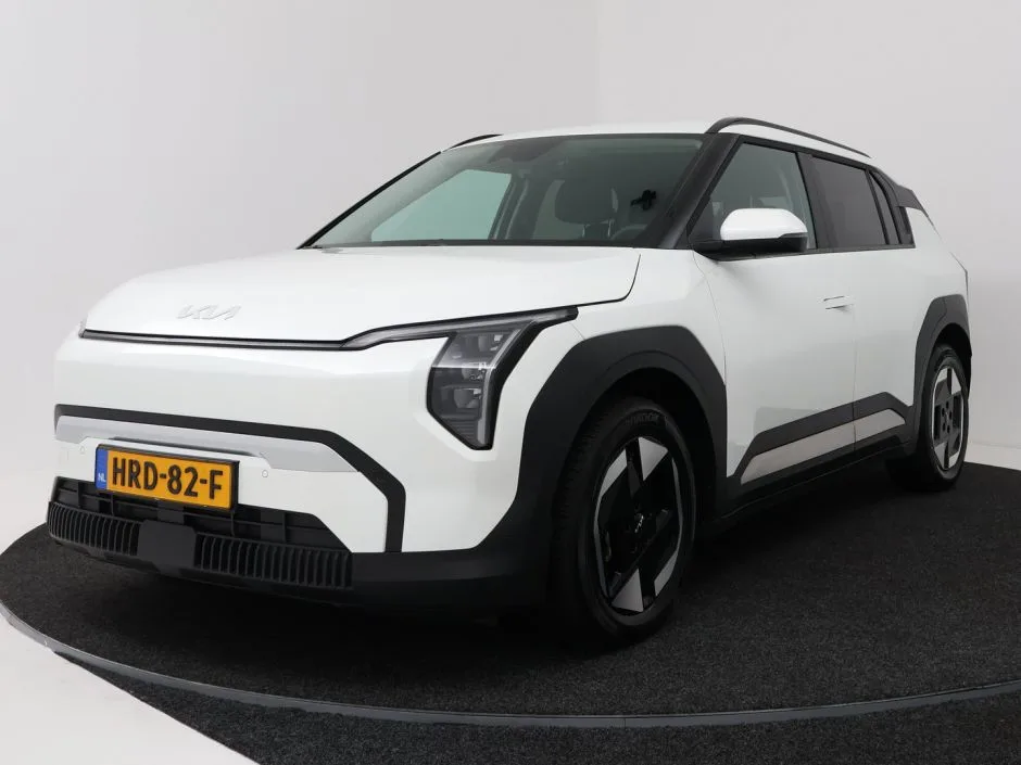 Kia EV3 (2025) — foto 1