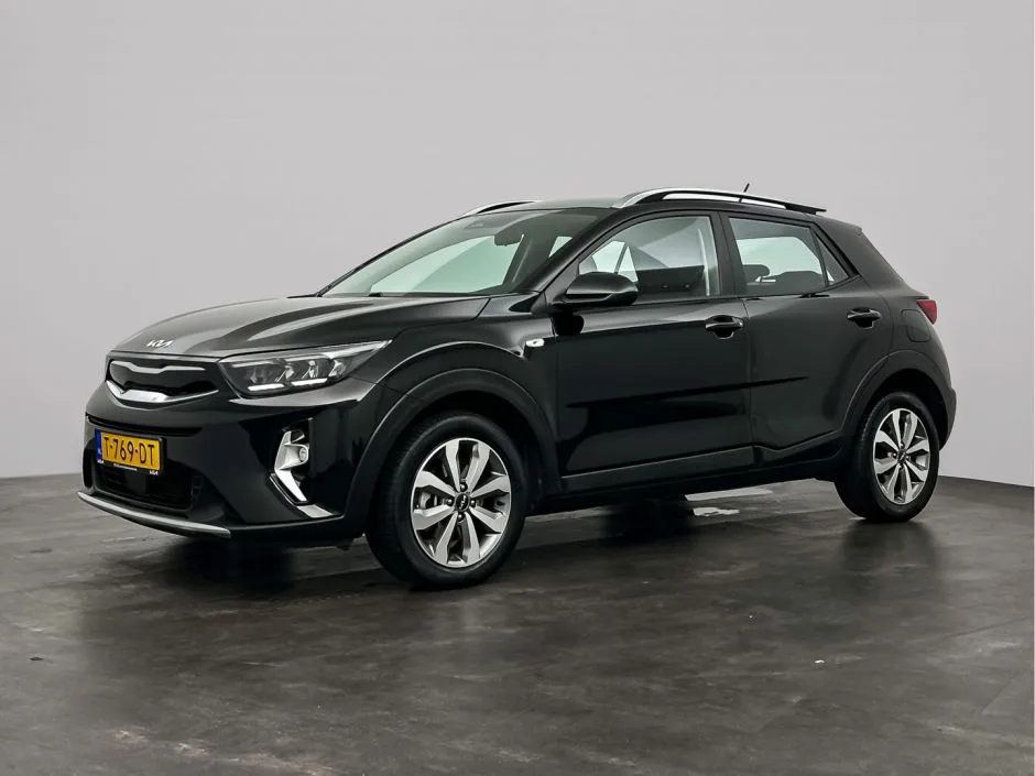 Kia Stonic (2023) — foto 1