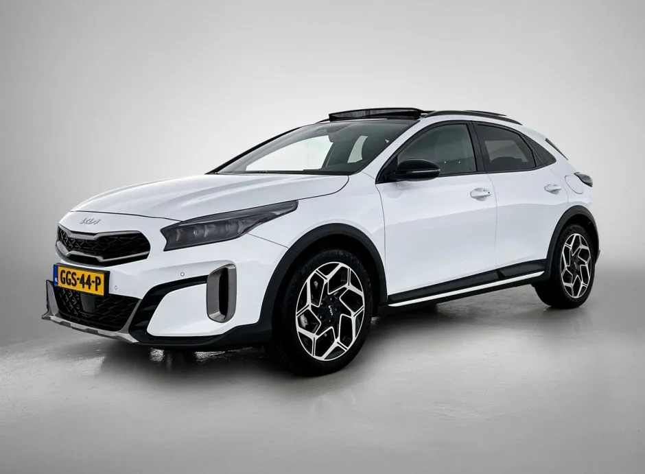 Kia XCeed (2024) — foto 1