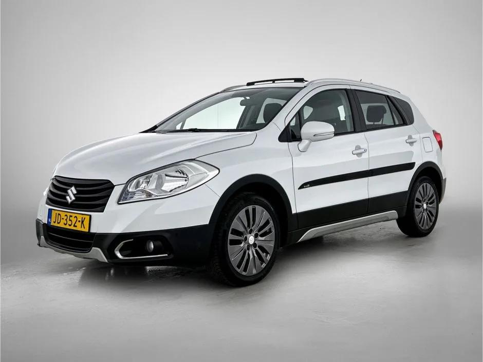 Suzuki S-Cross (2016) — foto 1