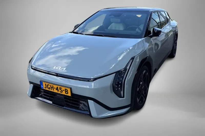 Kia EV4 (2025)