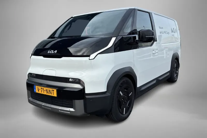 Kia PV5 (2025)