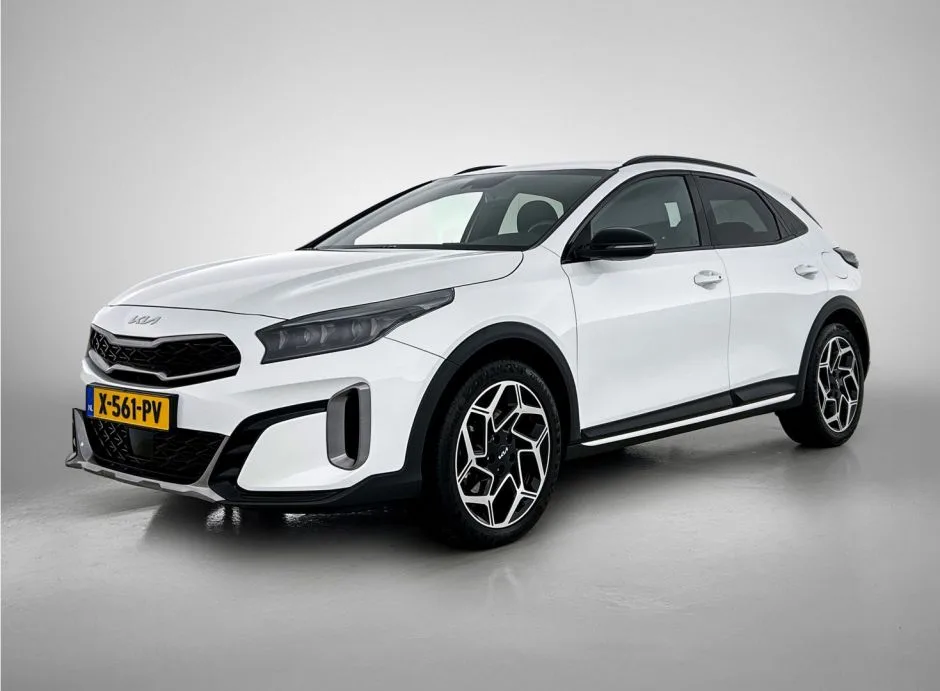 Kia XCeed (2024) — foto 1