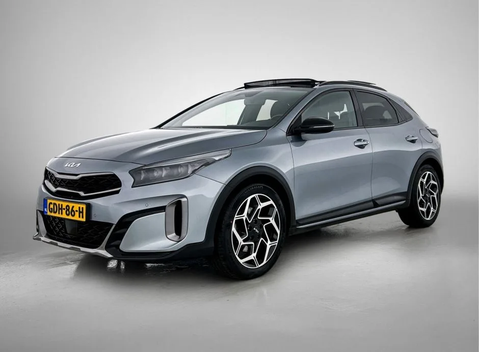 Kia XCeed (2024) — foto 1