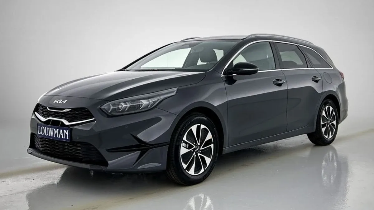 Kia Ceed_Sportswagon (2025) — foto 1
