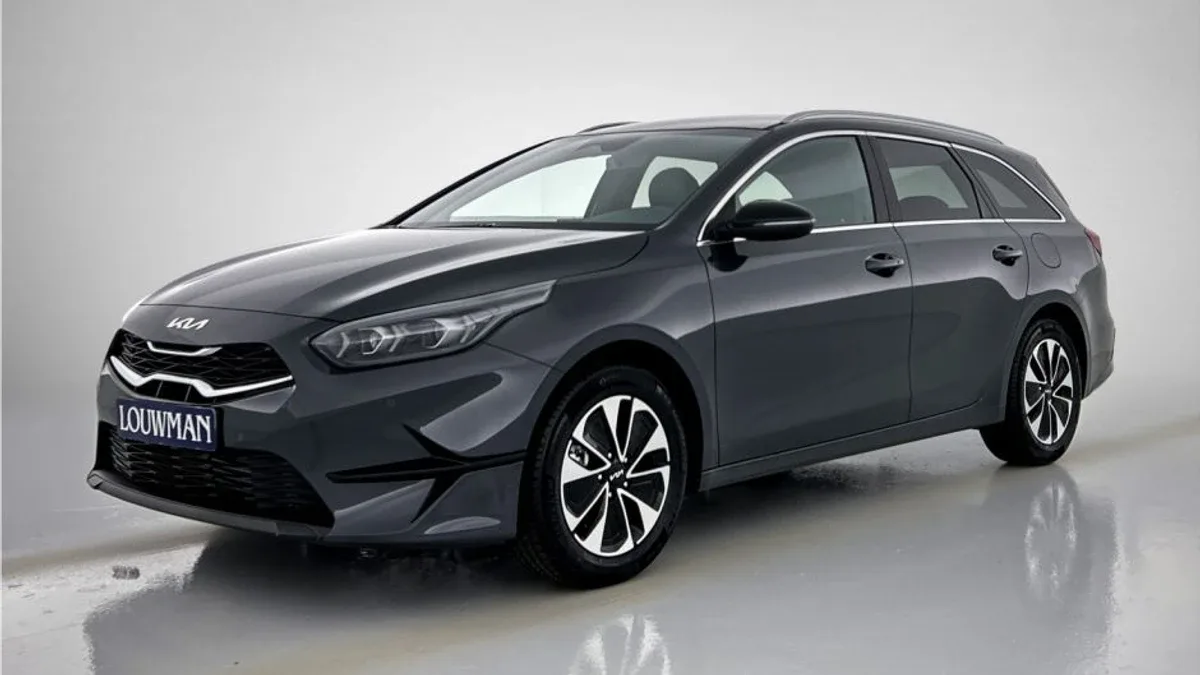 Kia Ceed_Sportswagon (2025) — foto 1