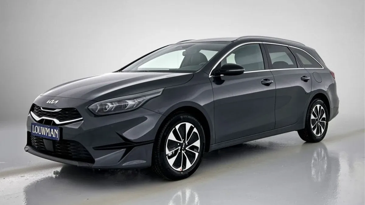 Kia Ceed_Sportswagon (2025) — foto 1
