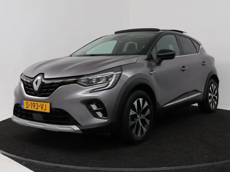 Renault Captur (2023) — foto 1