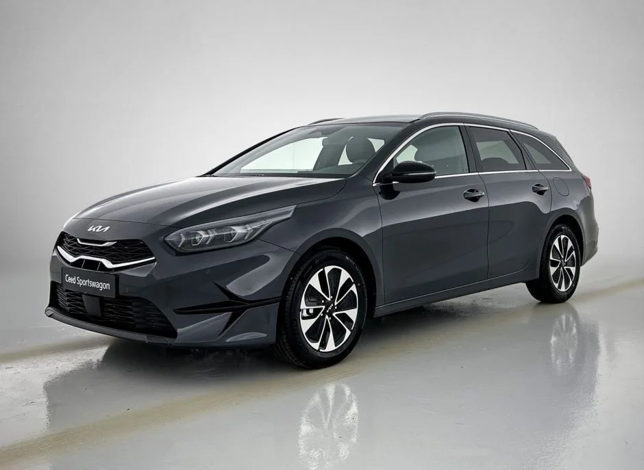 Kia Ceed_Sportswagon (2025) — foto 1