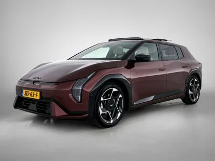 Kia EV4 (2026) — foto 1