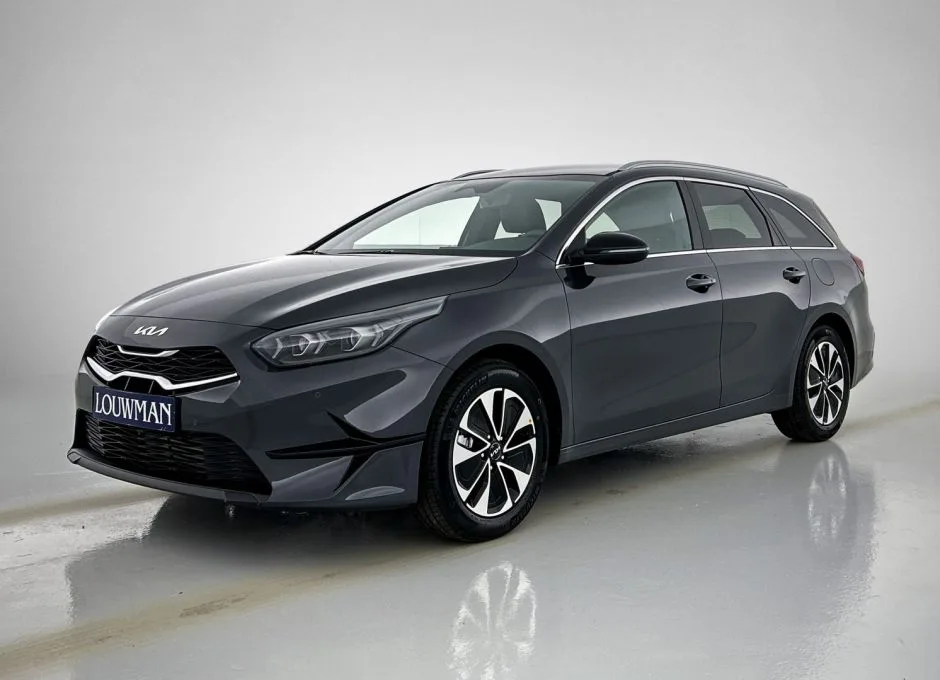 Kia Ceed_Sportswagon (2025) — foto 1