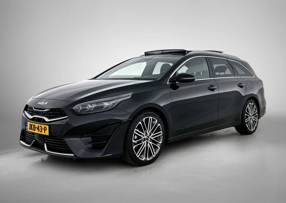 Kia Ceed_Sportswagon (2025) — foto 1