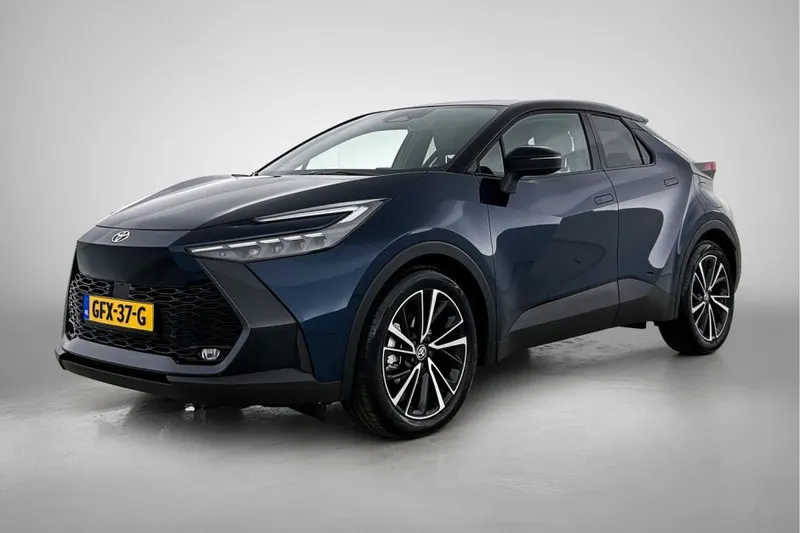 Toyota C-HR (2024)