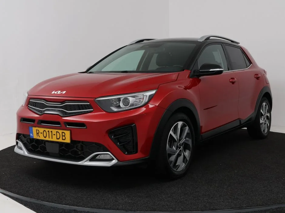Kia Stonic (2022) — foto 1