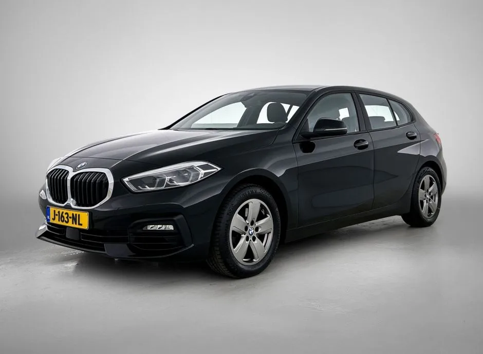 BMW 1_Serie (2020) — foto 1