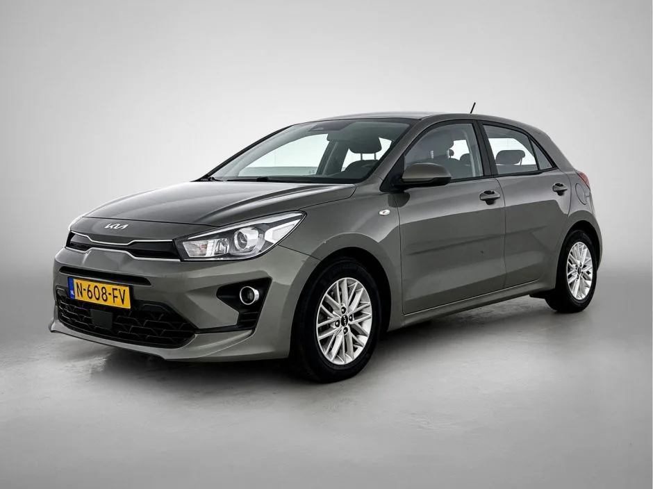 Kia Rio (2021) — foto 1